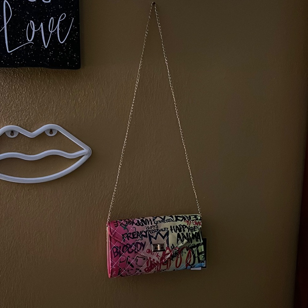 Graffiti Crossbody